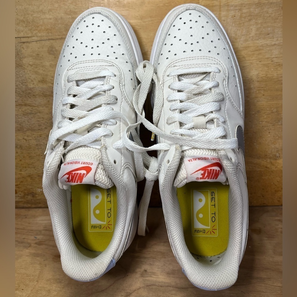 Nike Court Vision Alta Womens Size 9.5 Shoes Sneakers Cream Gray DV2176-001 - Picture 7 of 9